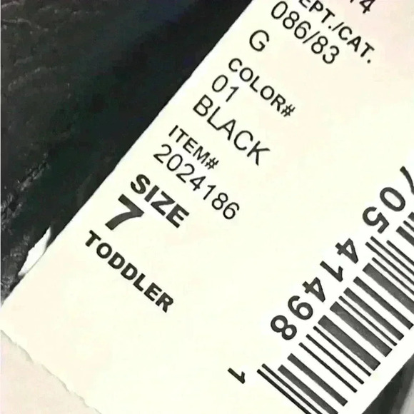 Child’s place black loafers size 7 - Picture 5 of 6